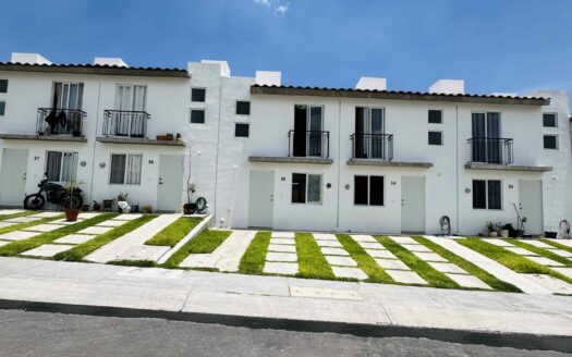 CASA «LAS HACIENDAS»